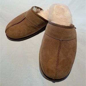 Men’s Ugg Slippers (size 11)